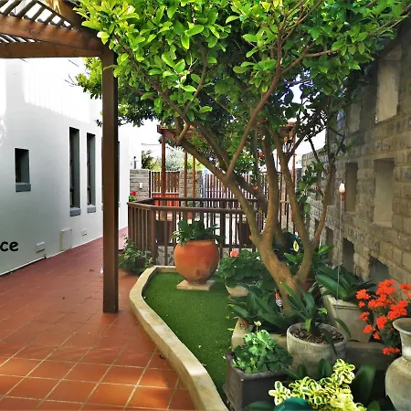Alpha Apartment Jeffreys Bay Exterior photo